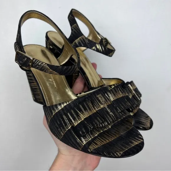 Salvatore Ferragamo Golden Metallic Stripe Bow Logo Detail Sandals