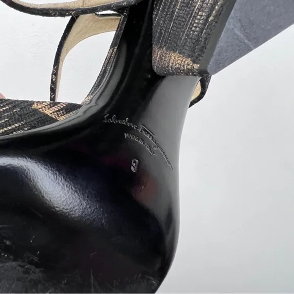 Salvatore Ferragamo Golden Metallic Stripe Bow Logo Detail Sandals