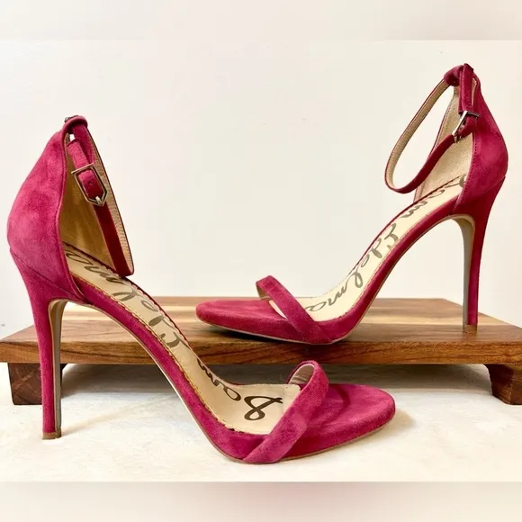 Sam Edelman Ariella Ankle Strap Suede Sandal in Pomegranate Pink Size 10.5