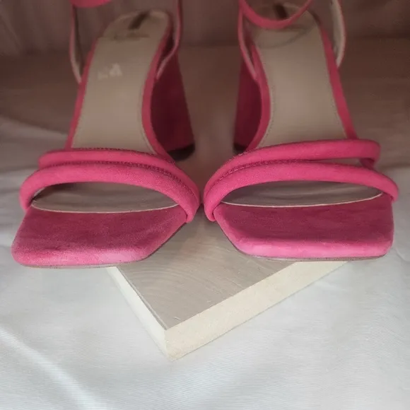 Sam Edelman Kia Fuschia Suede Heeled Sandals Retail $140
