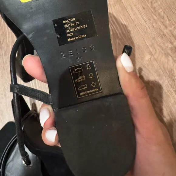 SAMPLE PIECES REISS Bacton Flat Sandals