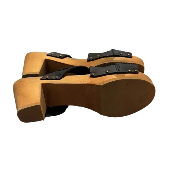 Sanita Womens Black Leather Buckle Closure Wooden Sole Sandals Size 7.5