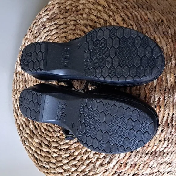 Sanita Womens Sansi Black Laser Cut Leather Clog Sandals EU38/US7.5-8