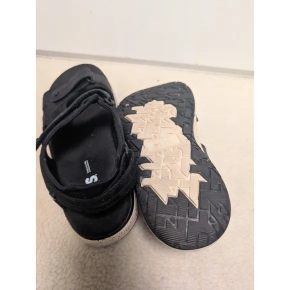 SAS Sandal Womens Size 9 Wide Black Embark Sport Outdoors Gorpcore Casual