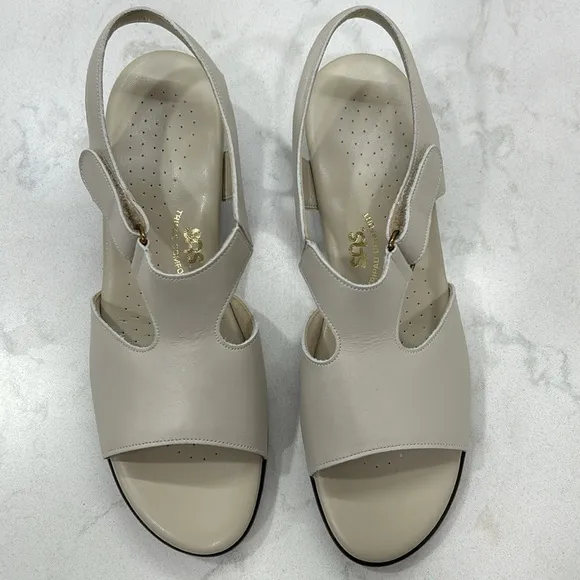 SAS Suntimer Heel Strap Sandal Pearl Bone Size 11