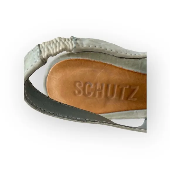 Schutz ♥︎ Retro Pin Up Slingback Platform Heeled Sandals ♥︎ Baby Blue Leather