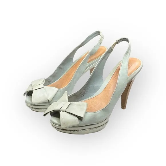 Schutz ♥︎ Retro Pin Up Slingback Platform Heeled Sandals ♥︎ Baby Blue Leather