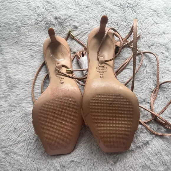 SCHUTZ Vikki Low T strap lace up leather Sandals heels 5.5‎