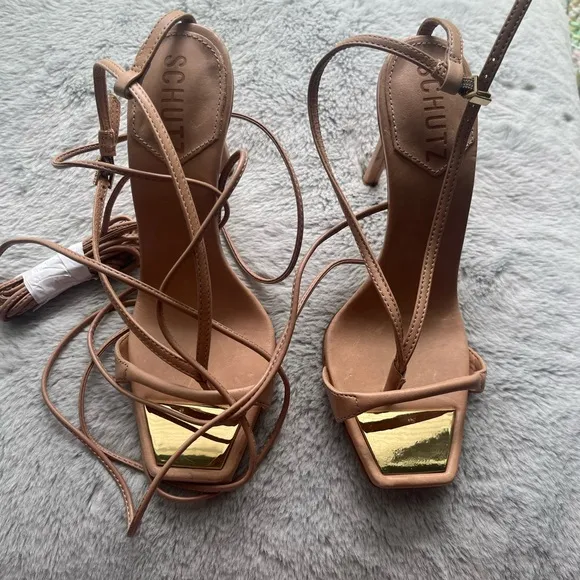 SCHUTZ Vikki Low T strap lace up leather Sandals heels 5.5‎