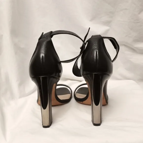SEBASTIAN 2-Toned Sandals