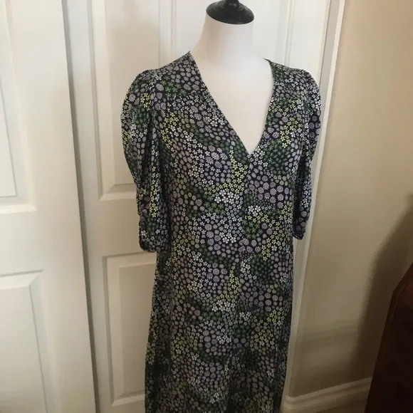 See by Chloe -Floral Shift Dress-Elegant and Feminine