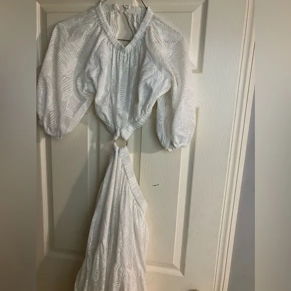 SIGNIFICANT OTHER Skyler Cut- out Dress in Ivory Size US 4 🤍