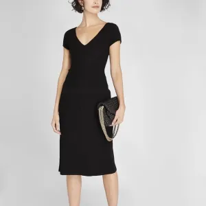 Sleeveless V-Neck Sweater Dress - Brand New - NEVER WORN - Black