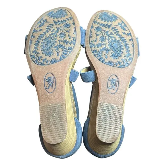 Sofft wedge blue denim color Sandals size 7 suede
