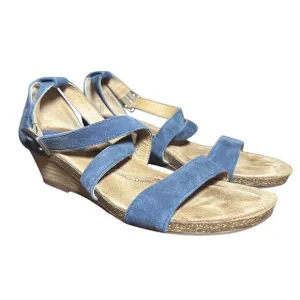 Sofft wedge blue denim color Sandals size 7 suede