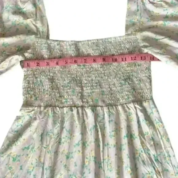 Sokee Collective Side Shoulder Pouf Dress. Lavender/Yellow Floral. Sz Small. NWT