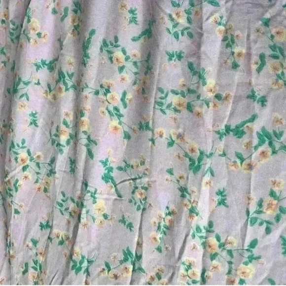 Sokee Collective Side Shoulder Pouf Dress. Lavender/Yellow Floral. Sz Small. NWT