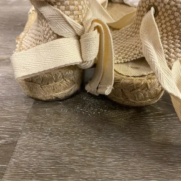 SOLUDOS | Striped Gladiator Platform Sandals Size 8.5