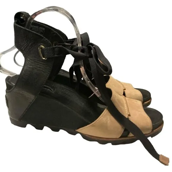 Sorel Ankle Wrap Joanie Leather Wedge Sandals Size 10 black tan