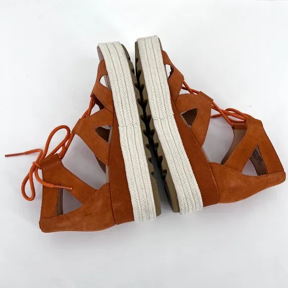 Sorel Cameron Flatform Lace Wedge sandals