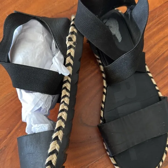 Sorel Ella I Black Leather Arrow Chevron Jute Espadrille Elastic Sandal EUC SZ 9