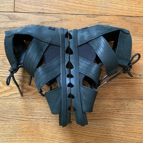 Sorel Joanie II all black lace up wedge sandals 7