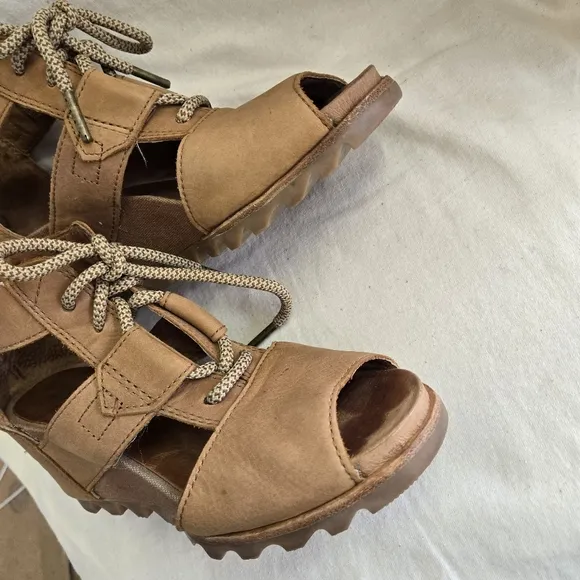 Sorel Joanie II Lace Ankle Wedge Sandals 7