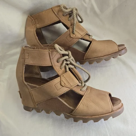 Sorel Joanie II Lace Ankle Wedge Sandals 7