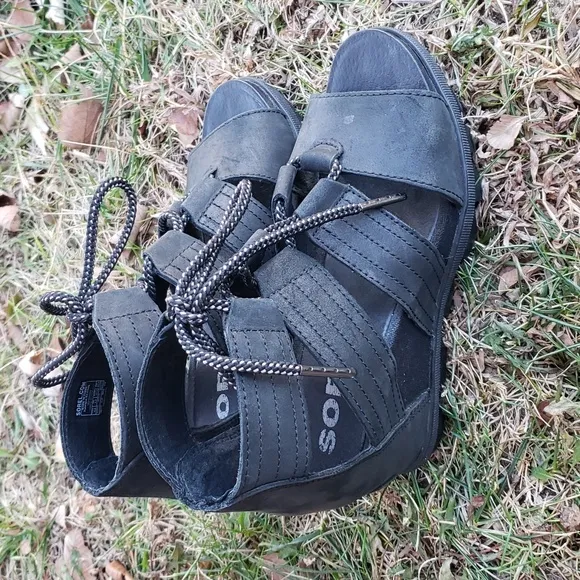 Sorel Joanie II Lace Black Wedge Sandals Size 6.5 Women's Goth Punk