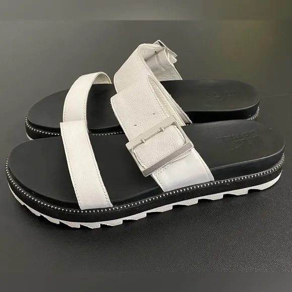 Sorel Roaming Big Buckle Slide Sandals Leather 90s Chunky Beaded Studded Neutral