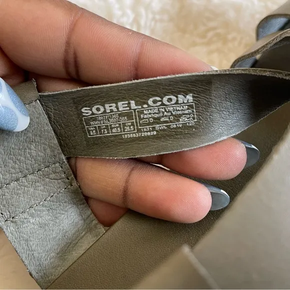 Sorel | Roaming Criss Cross Sandal | Cano Green | W9.5