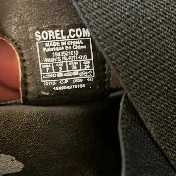 Sorel women sandals Cameron snake black Flatform wedge Slingback Size 7