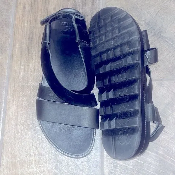 Sorel black leather platform sandals