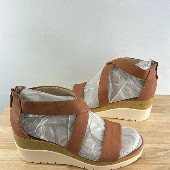 Soul Naturalizer Goodtimes Wedge Sandals- Toffee- Size 11 M- NIB