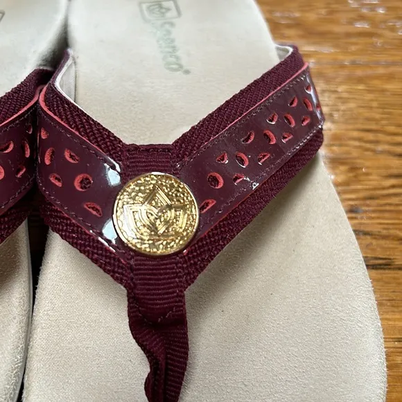 Spenco brand Starboard style sandals.  Orthotic footbed. Wine.  Size 8.5.
