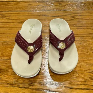 Spenco brand Starboard style sandals.  Orthotic footbed. Wine.  Size 8.5.