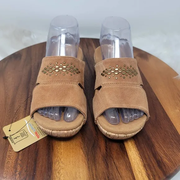 Spenco Brown Leather Studded Adjustable Sandals 6B NWT