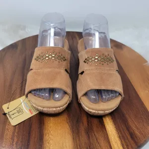 Spenco Brown Leather Studded Adjustable Sandals 6B NWT