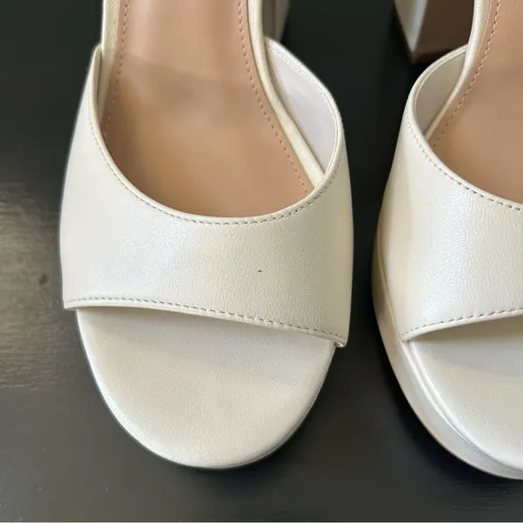 Steve Madden Amy Bone Leather Ankle Strap Platform Dress Sandals , Size 10