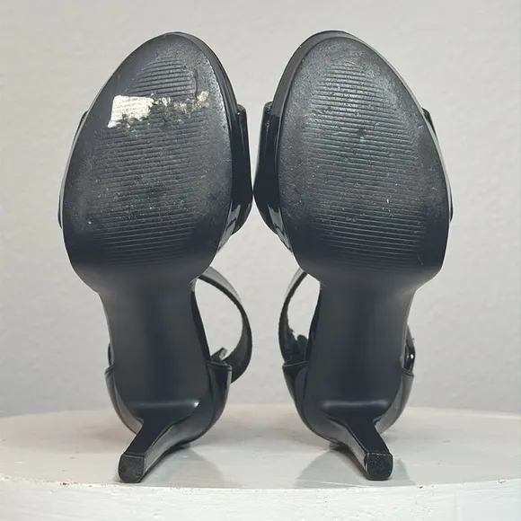 STEVE MADDEN BLACK PATENT CIRCUIT ANKLE STRAP PEEP TOE STILETTO PLATFORM SANDALS
