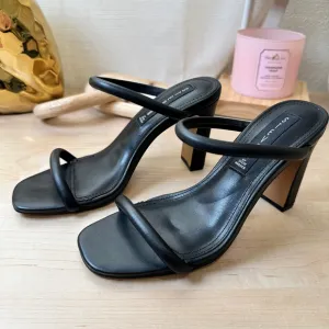 Steve Madden Black Strappy‎ Heels, Size 6M