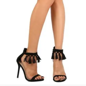 STEVE MADDEN Black Suede Fasinate Heels Sandals