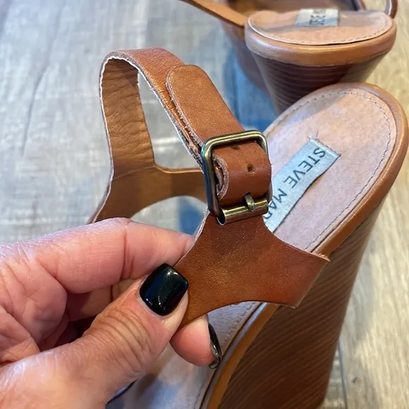 Steve Madden brown leather T strap open toe wood platform sandals size 10