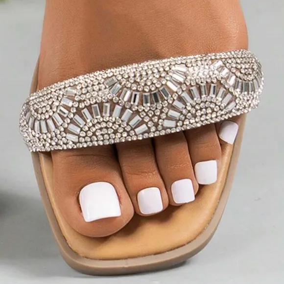 STEVE MADDEN • Harty Rhinestone Double Strap Slip-On Sandals