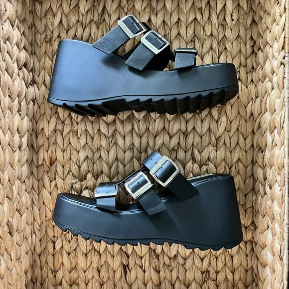 Steve Madden Pierce Leather Platform Sandals