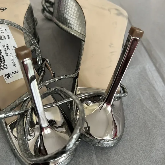 Steve Madden Sherise Pump in Pewter Silver Lizard
