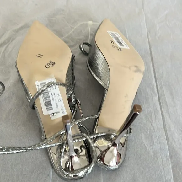 Steve Madden Sherise Pump in Pewter Silver Lizard