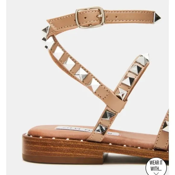 Steve Madden ‘Travel’ sandals in tan 8.5