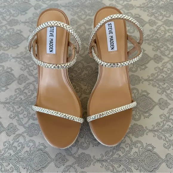 STEVE MADDEN Udell Morgan Rhinestone Wedge Sandals in Silver NWOT