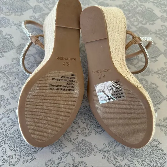 STEVE MADDEN Udell Morgan Rhinestone Wedge Sandals in Silver NWOT